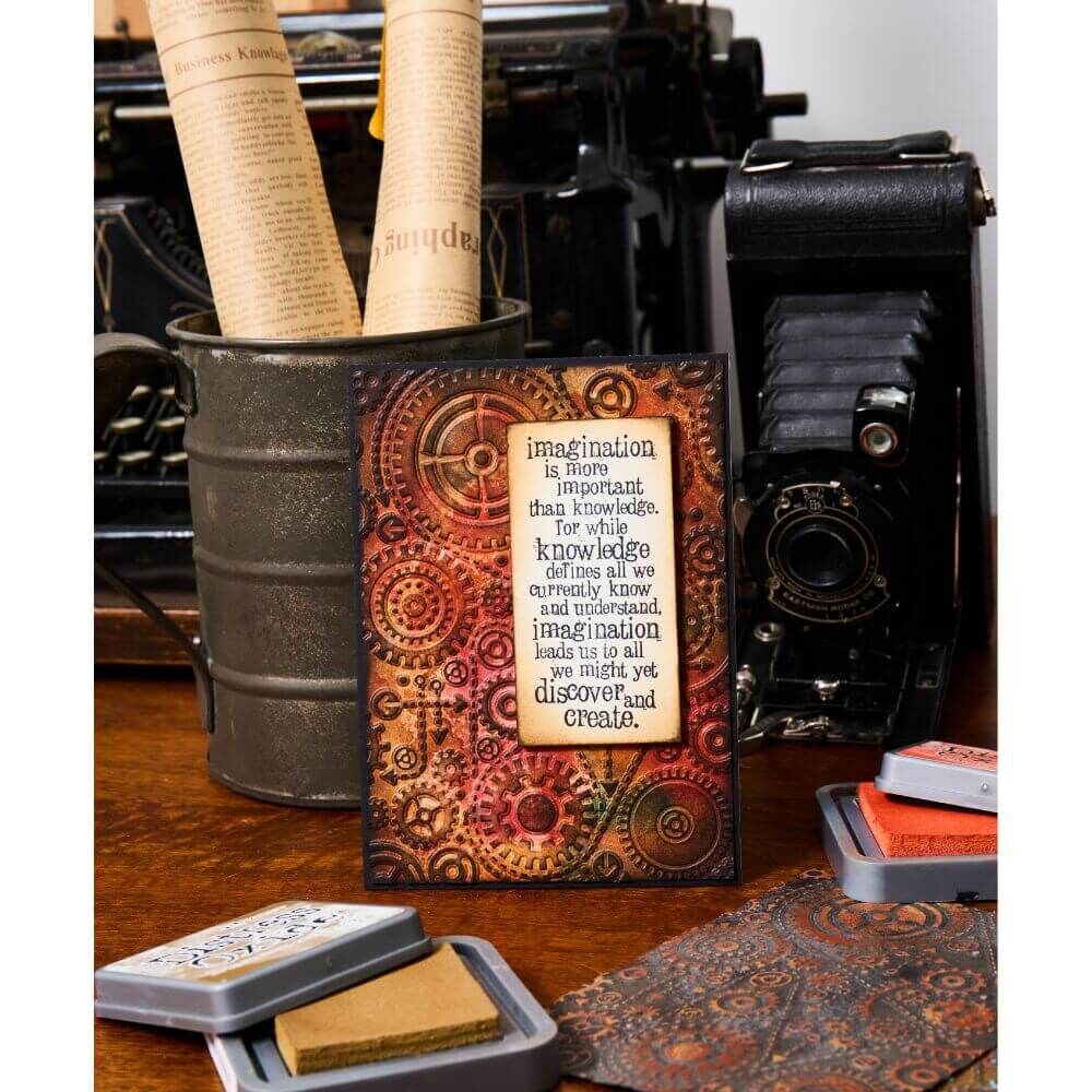Sizzix Multi Level Textured Impressions Embossing Folder - Vault Gears by Tim Holtz 666866