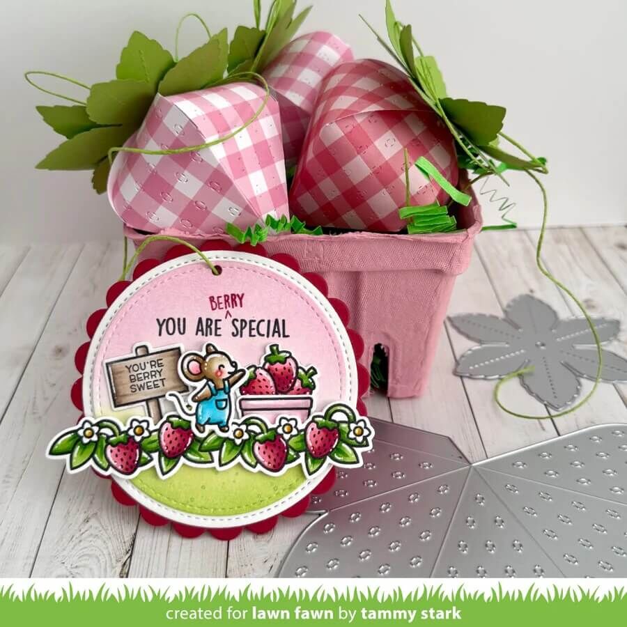 Lawn Fawn Dies - Strawberry Treat Box LF4136